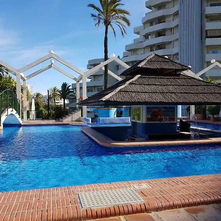 G&g Benalbeach Sea Views *